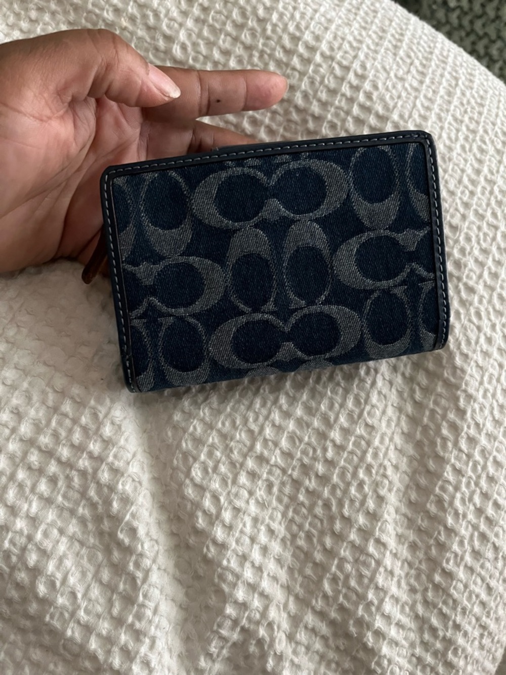 Coach Navy Signature Canvas Card & Key Holder - Picture 2 of 4